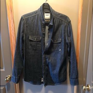 Aritzia ✖️TNA Denim Boyfriend Fit Shirt